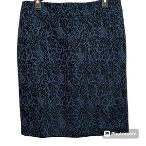 NWT Ann Taylor Blue & Black MIDI Skirt in Size 10